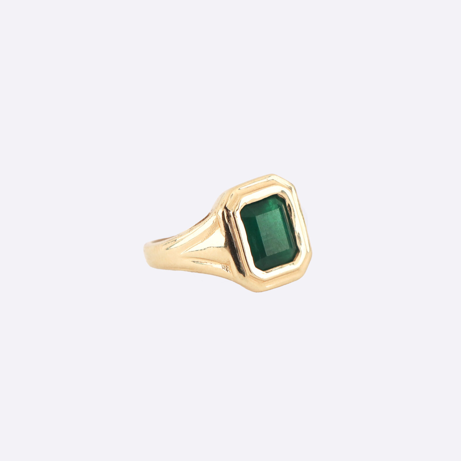 Genius Emerald Ring
